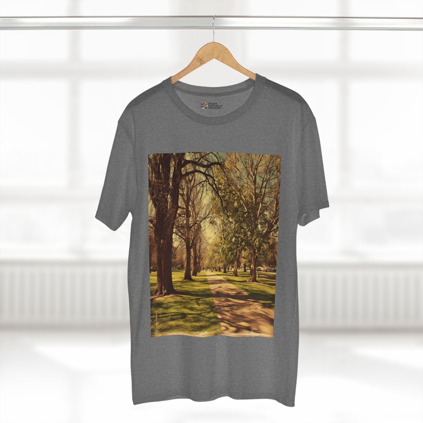 Vintage Carlton Gardens Melbourne Unisex Tee
