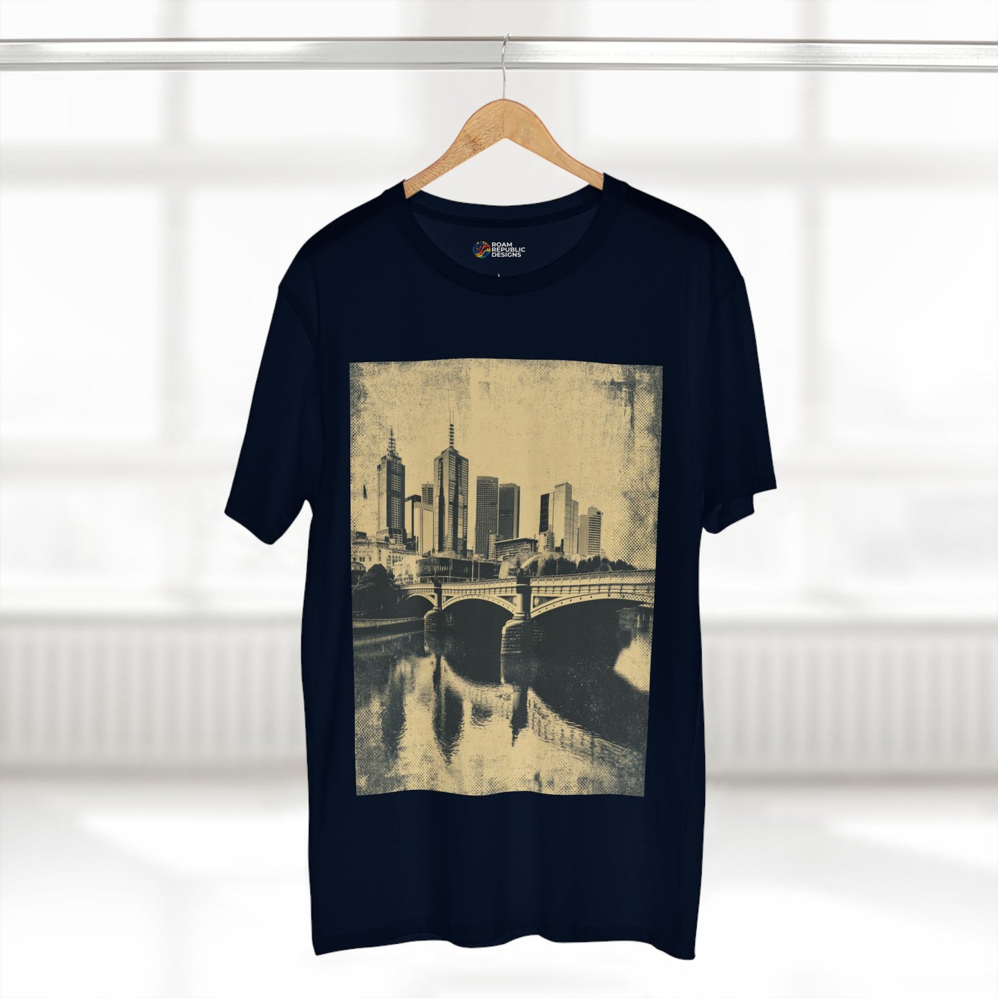 Vintage Yarra River and Princess Bridge Melbourne Unisex Tee