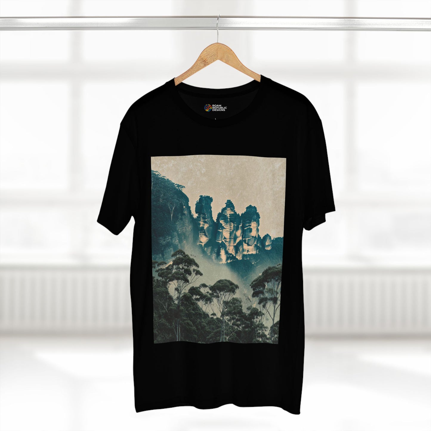 Vintage Three Sisters Blue Mountains Sydney Unisex Tee
