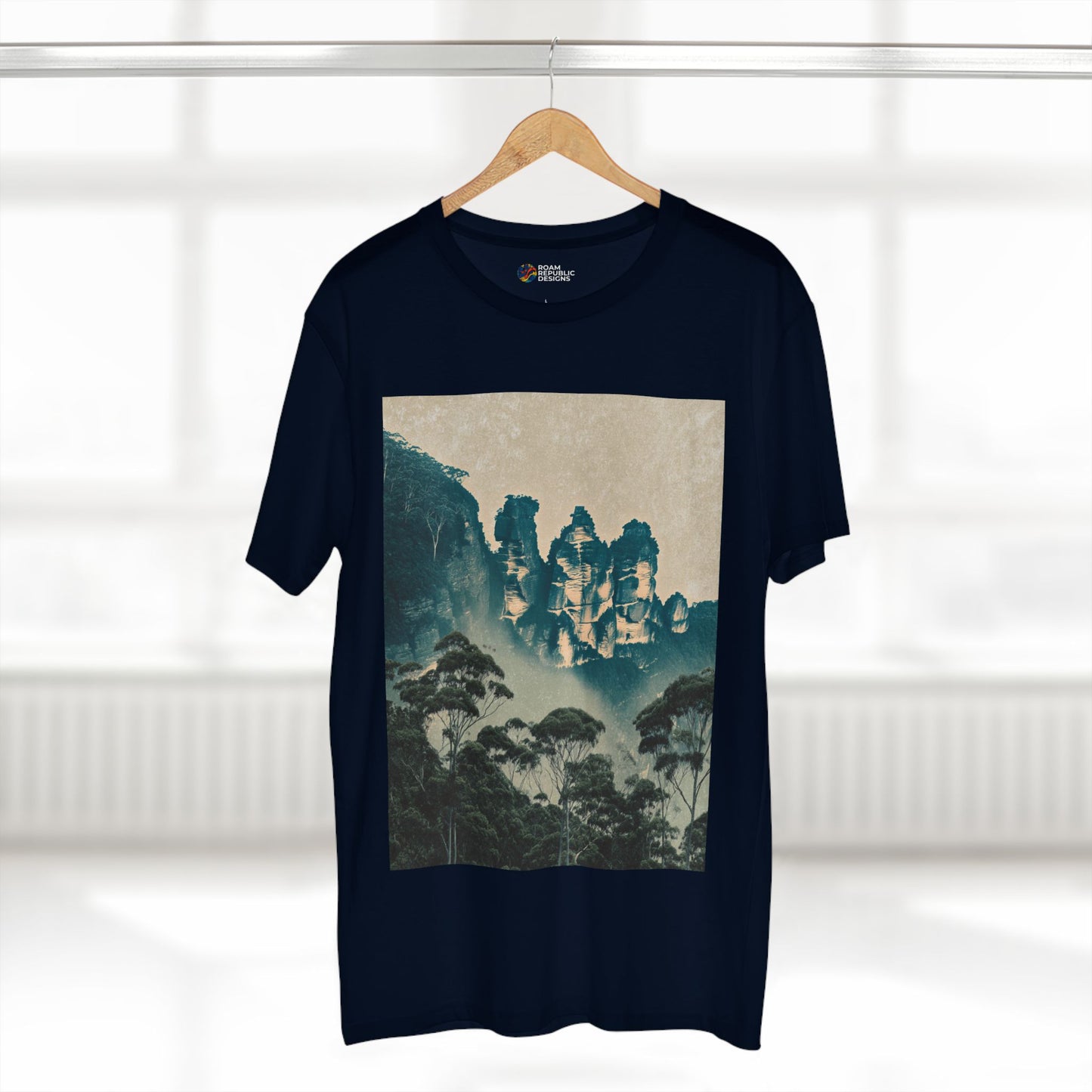 Vintage Three Sisters Blue Mountains Sydney Unisex Tee