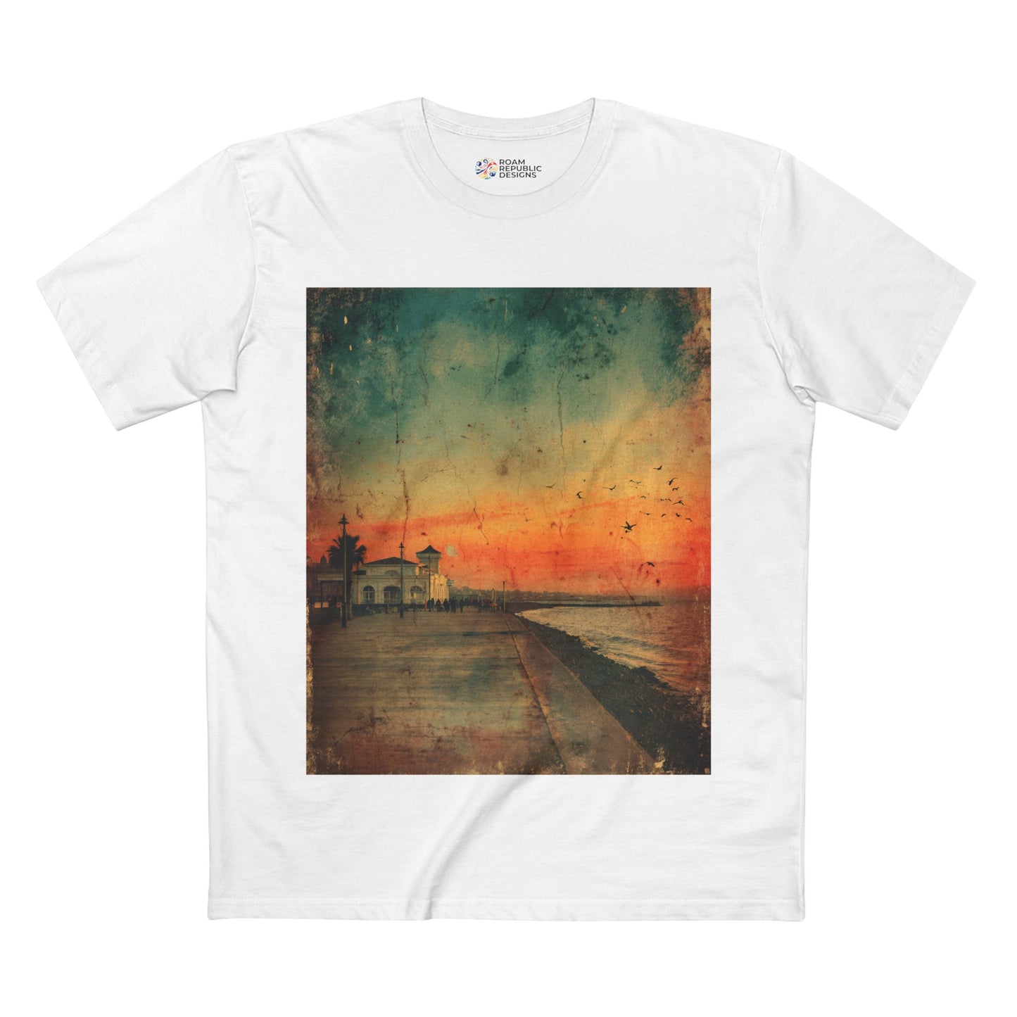 Vintage St Kilda Pier Melbourne Unisex Tee