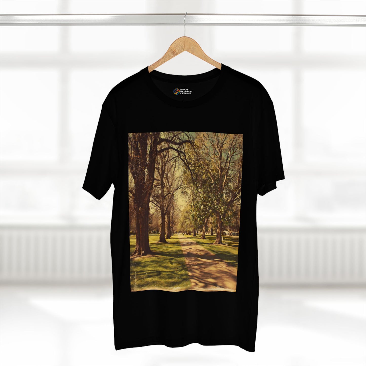Vintage Carlton Gardens Melbourne Unisex Tee